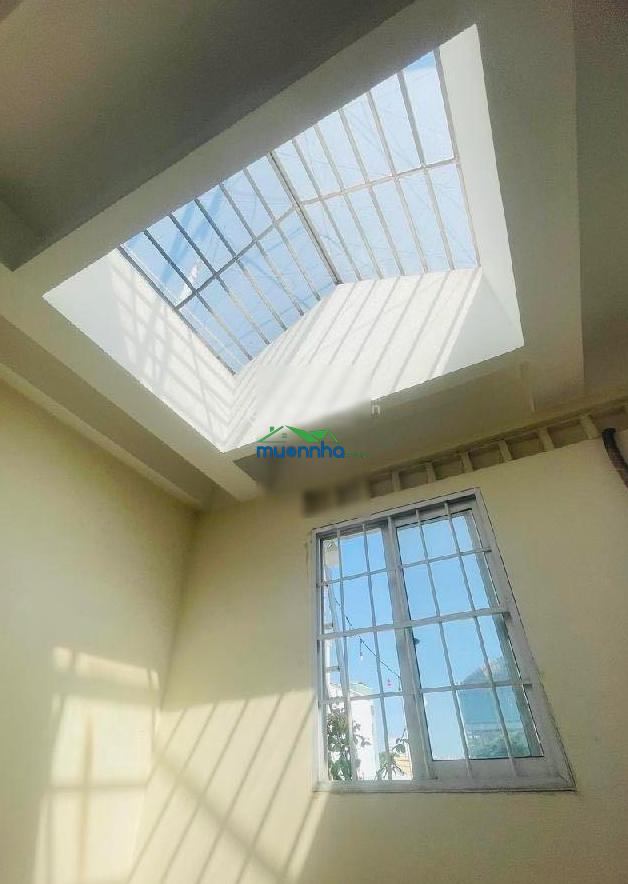 Nhỉnh 100tr/1m2 - 68m2 - vũ tùng - kế bên quận 1 - 4 tầng btct - chủ ở gần 50 năm - chưa qua đầu tư