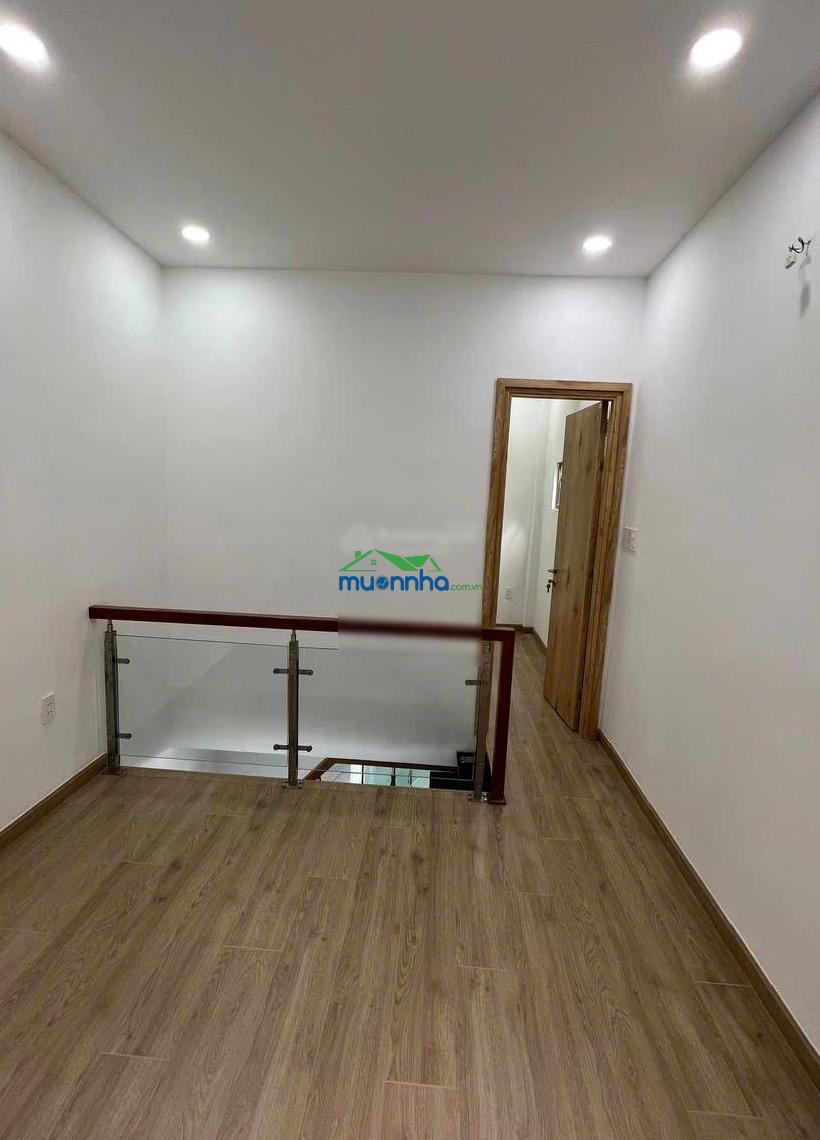 Hoa hồng 50 triệu, thân gửi bán nhà phạm văn chiêu gò vấp