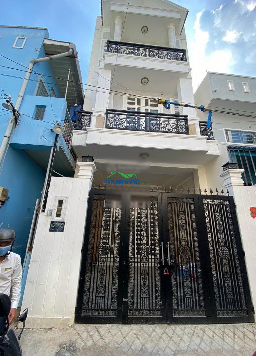Bán nhà 4 tầng - dt 80m2 (5x16m) - gần chợ bình triệu - đối diện đh luật