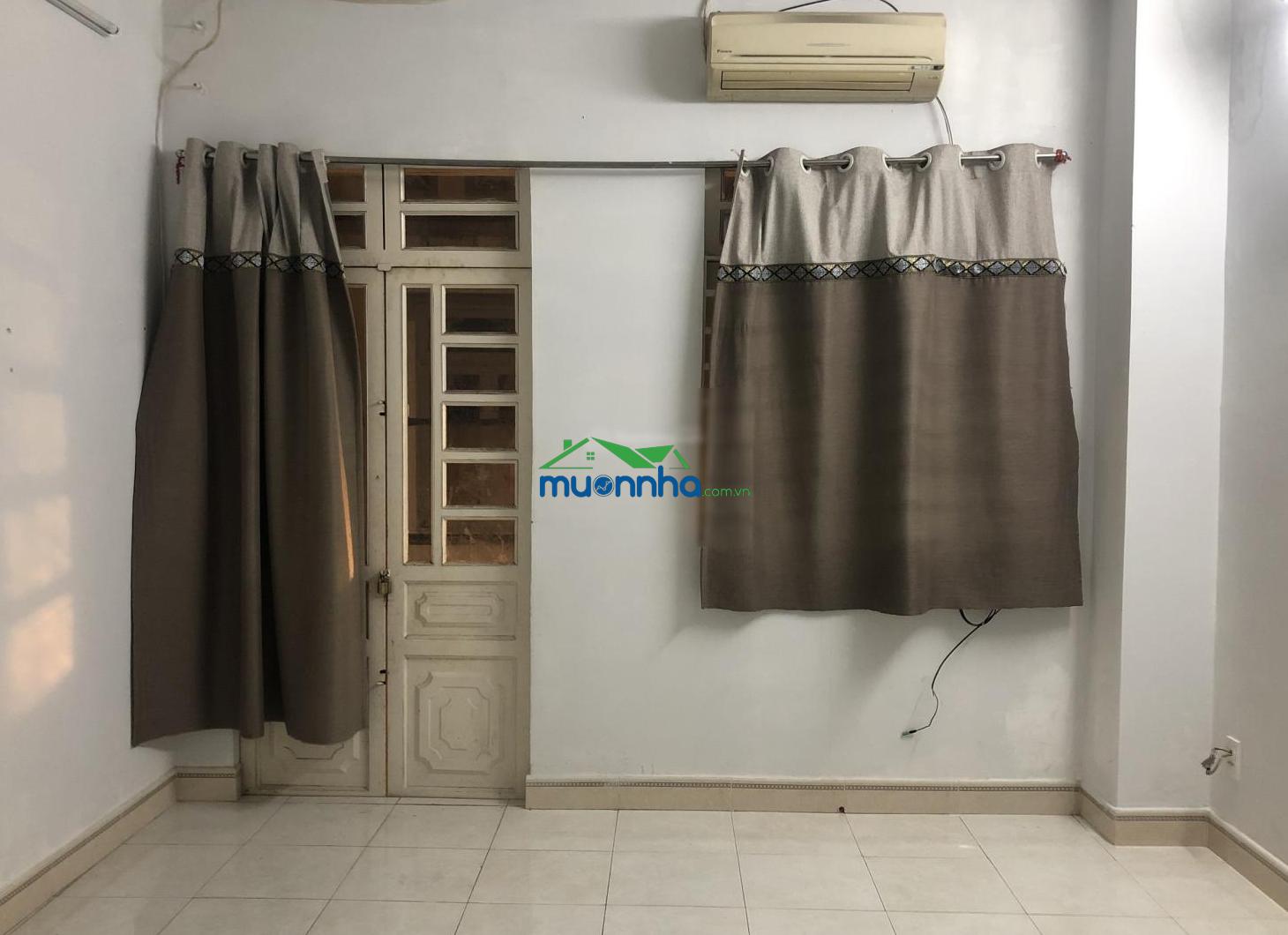 Bán nhà hẻm 3.5m hậu giang, 24m2, 1 trệt 1 lầu!