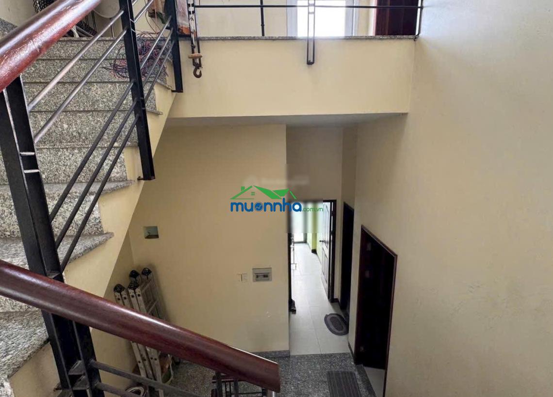 Bán tòa nhà chdv có 17 phòng và có thu nhập sẵn đường 20 sát gigamall phạm văn đồng, 18 tỷ tl - Ảnh 3