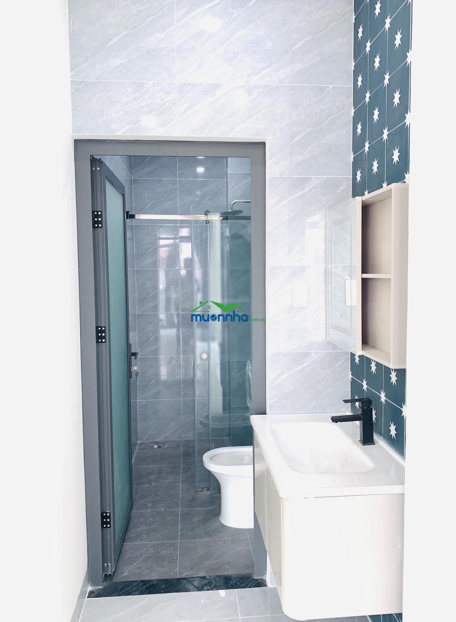Bán nhà đúc 3 tấm gần ngã 4 trung chánh - 3
