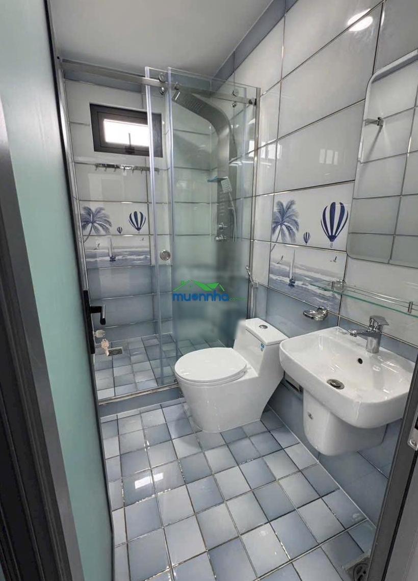 Bán nhà mới xây ngang 7,6m - đối diện gigamall phạm văn đồng, thủ đức. gara ô tô riêng. - Ảnh 4