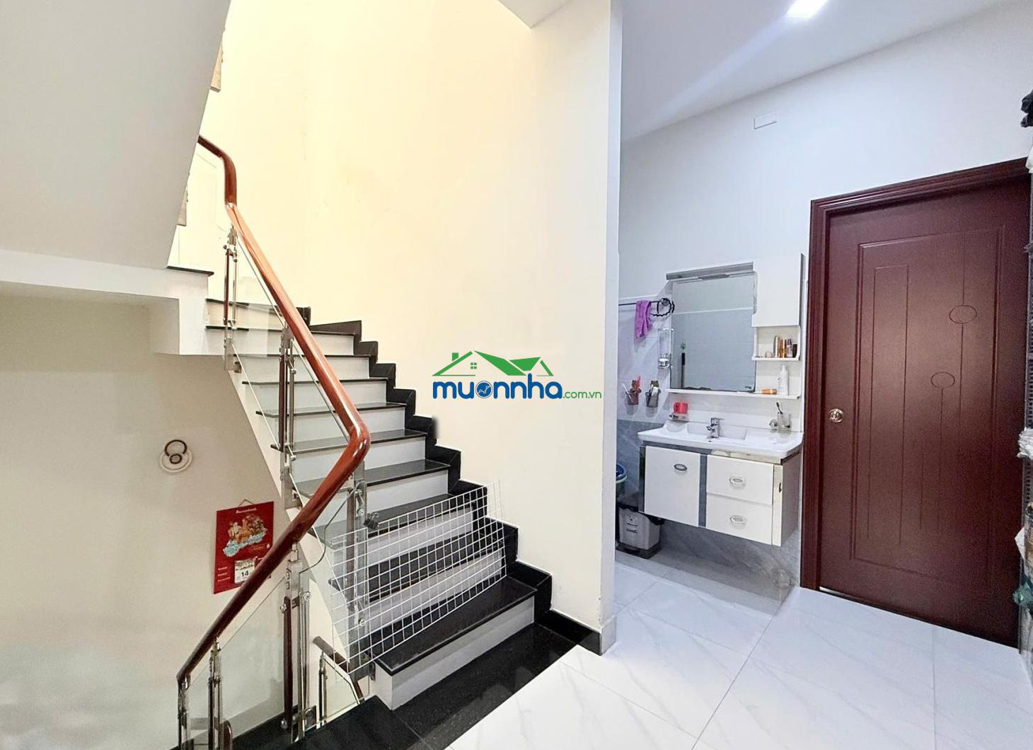 Sốc! chỉ 9.5 tỷ sở hữu ngay nhà phố hẻm ô tô 5 tầng mới đẹp - 4x12m nơ trang long, bình thạnh - 4
