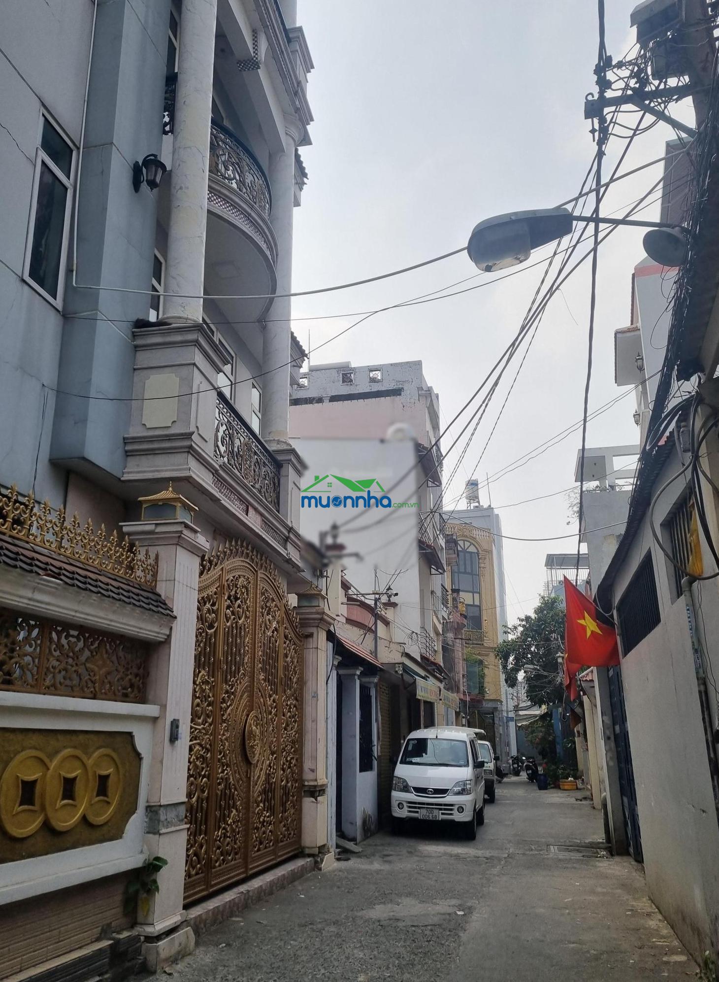 Nhà bán đ hoàng xuân hoành- giáp q 6, q 11- 1 sẹc- sát mt lũy bán bích- chỉ 3.x tỷ - 3