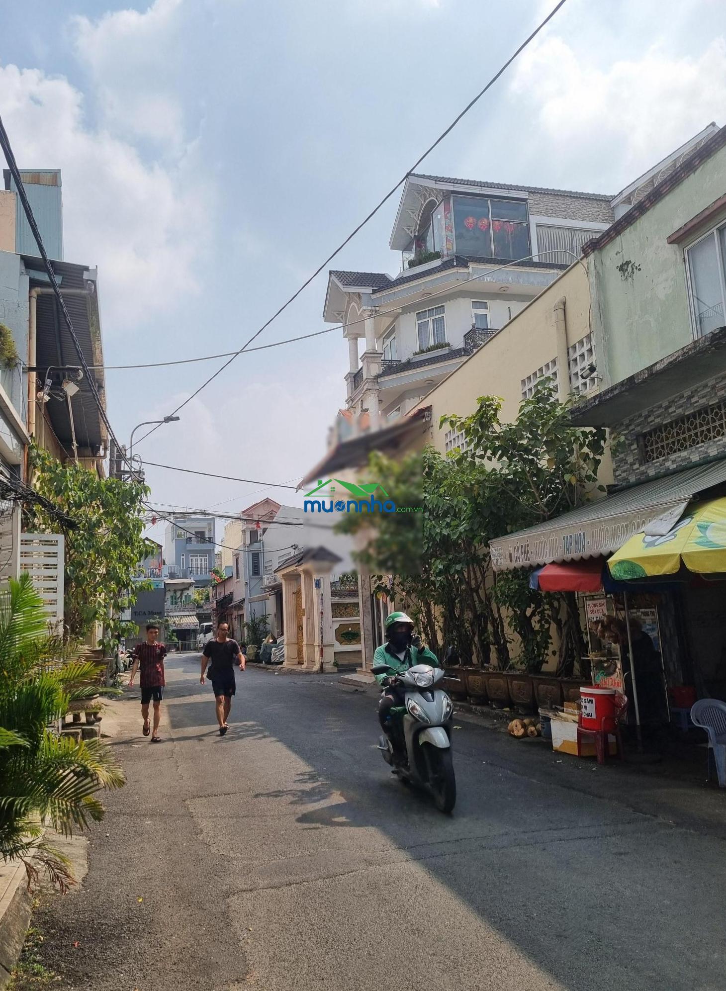 Nhà bán đ hoàng xuân hoành- giáp q 6, q 11- 1 sẹc- sát mt lũy bán bích- chỉ 3.x tỷ - 2