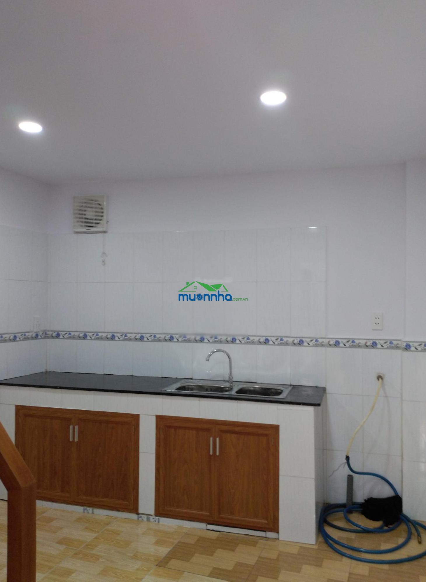 Nhà shr đường đông bắc, sau lưng công viên phần mềm quang trung, 4,4x12m, 1 lửng - 4