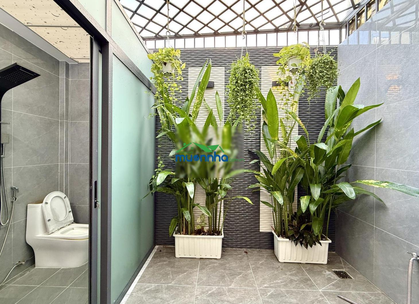 Nhà có thang máy đường thông dt: 4x20m, lửng, 3 lầu, 4pn, gara ô tô, p. thờ, sân thượng, 7.9 tỷ - 3
