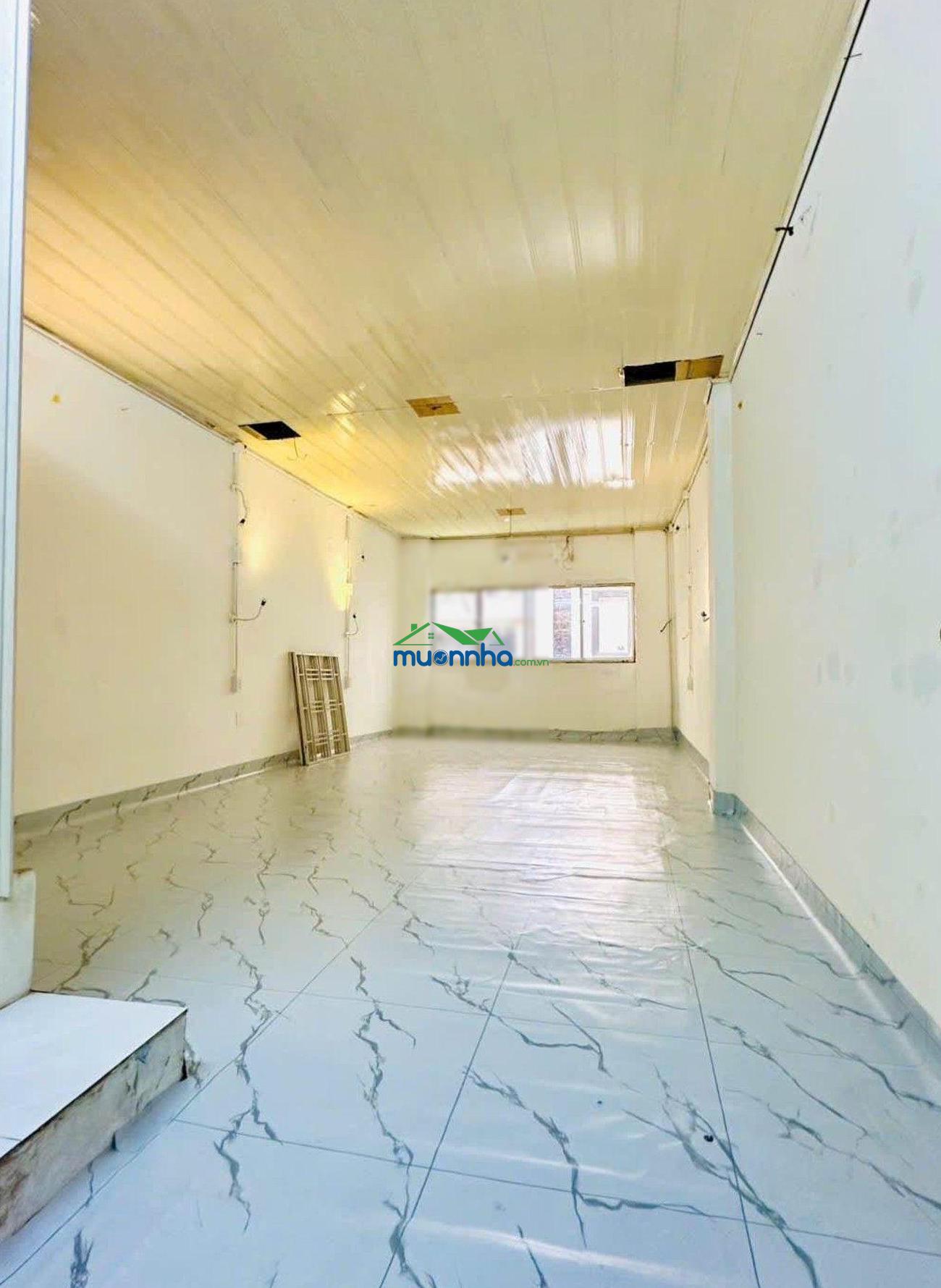 Nhà ngay trung tâm phố tây bùi viện quận 1 hẻm ô tô thông - nhà có dòng tiền cho thuê tốt mỗi tháng - 3