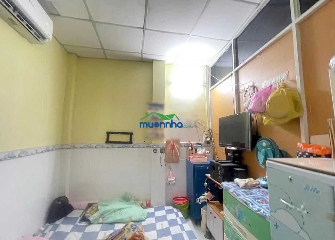 Nhà lầu đường tô ngọc vân sát phạm văn đồng hẻm thông khu dân cư - Ảnh 4