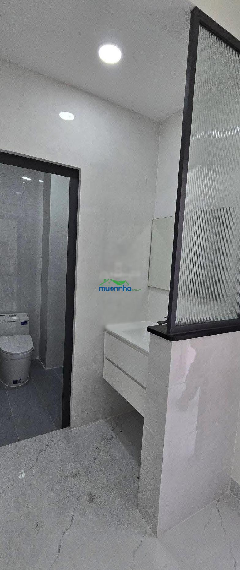 Không mua giá này thì mua giá nào? nhà phạm thế hiển, q8. cách tttm parc mall mà chỉ 4,06tỷ/60m2!!