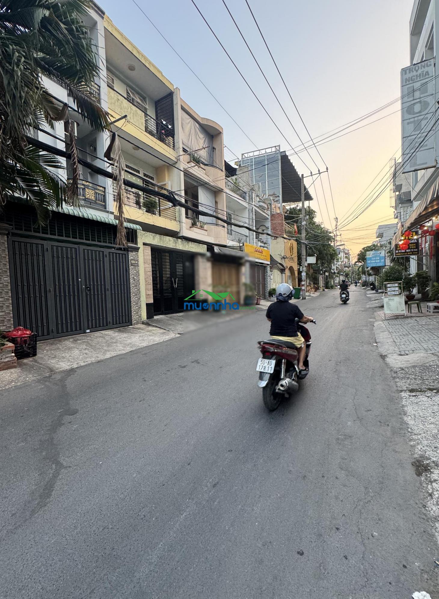 Hiếm,bán nhà 4 tầng, dt 4,5x19m, hẻm ô tô 12m sát mt lê đức thọ p. an hội đông, giảm 1 tỷ còn 9tỷ7 - 3