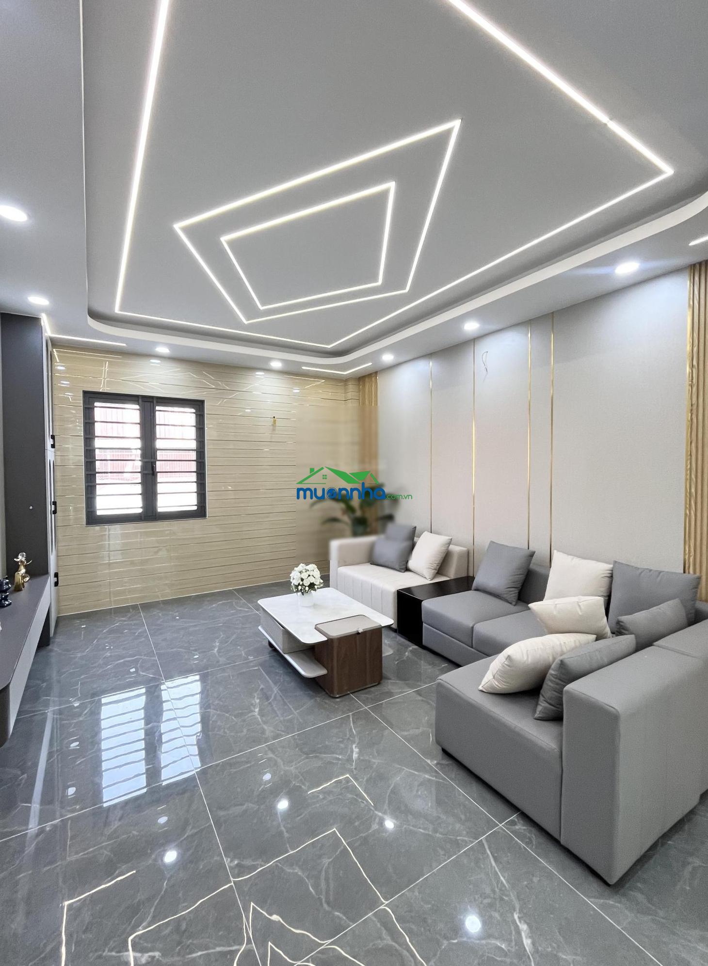 Nhà 5 tầng - 4x20m - gần chợ phú lâm - đường xe tải - tặng nội thất. - 4