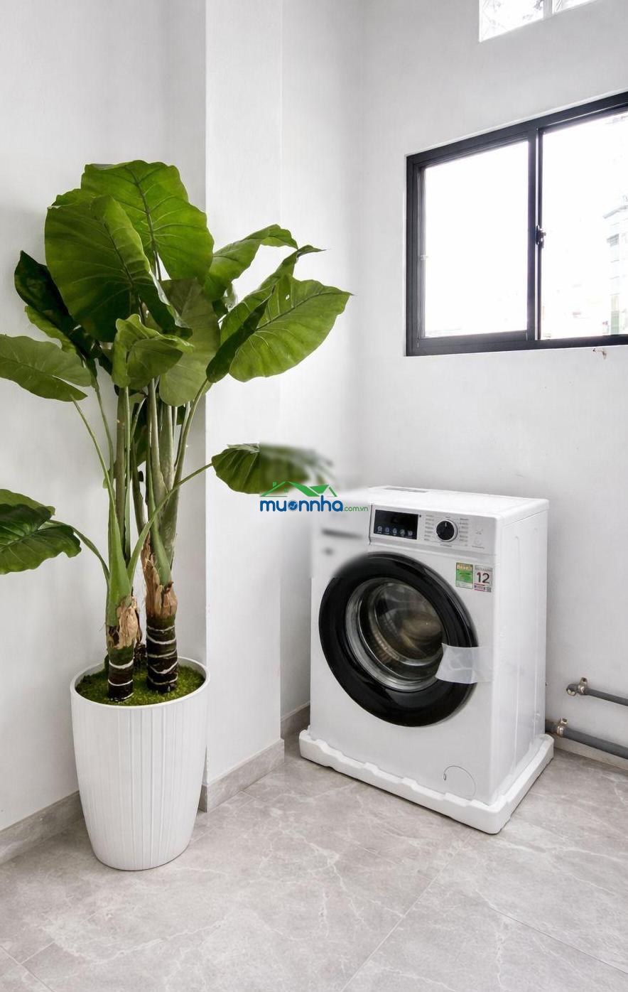 Sát mặt tiền nguyễn thị nhỏ ngay siêu thị coopmart kế cx lữ gia nhà đẹp 5 tầng với 4pn hẻm thông - 2