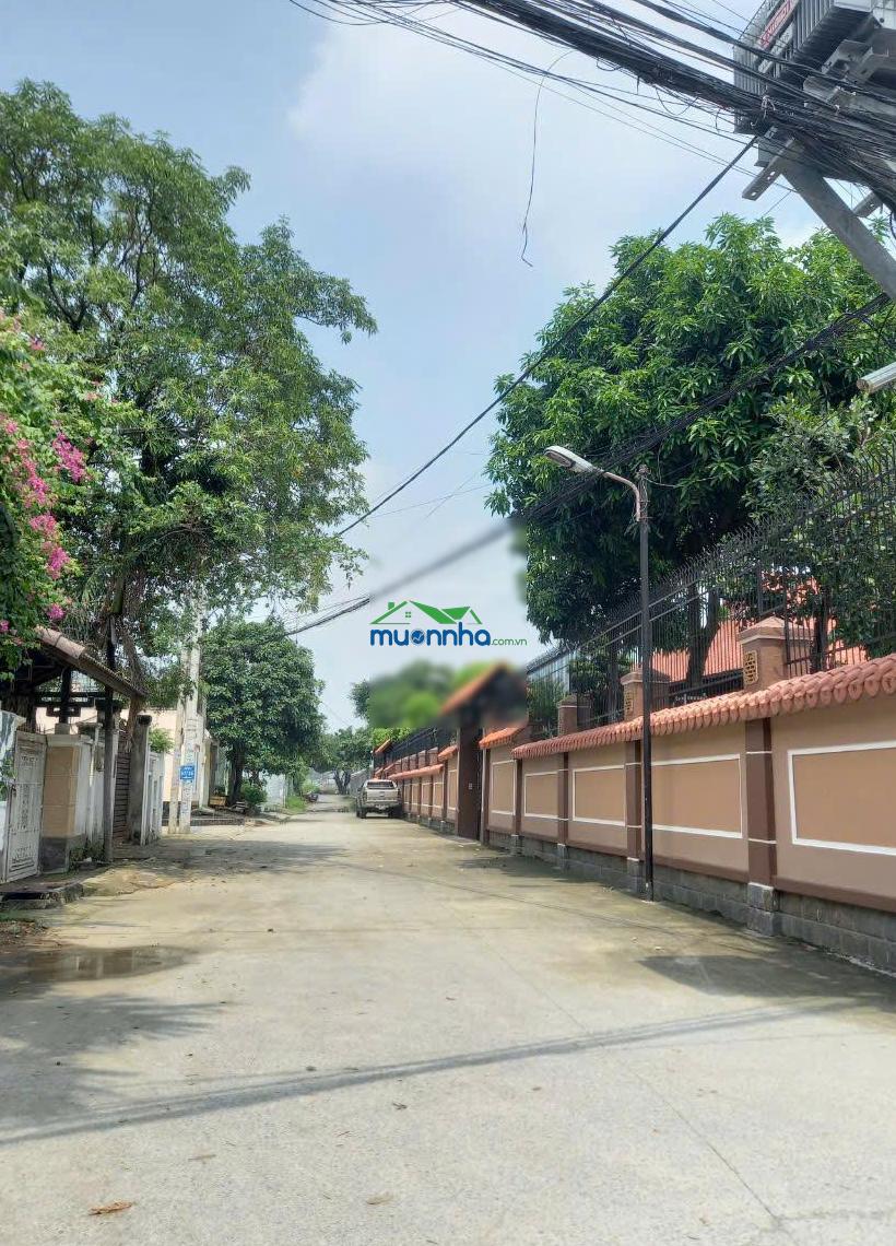Nhà gần vạn phúc - giáp sông sài gòn - 9,9 tỷ