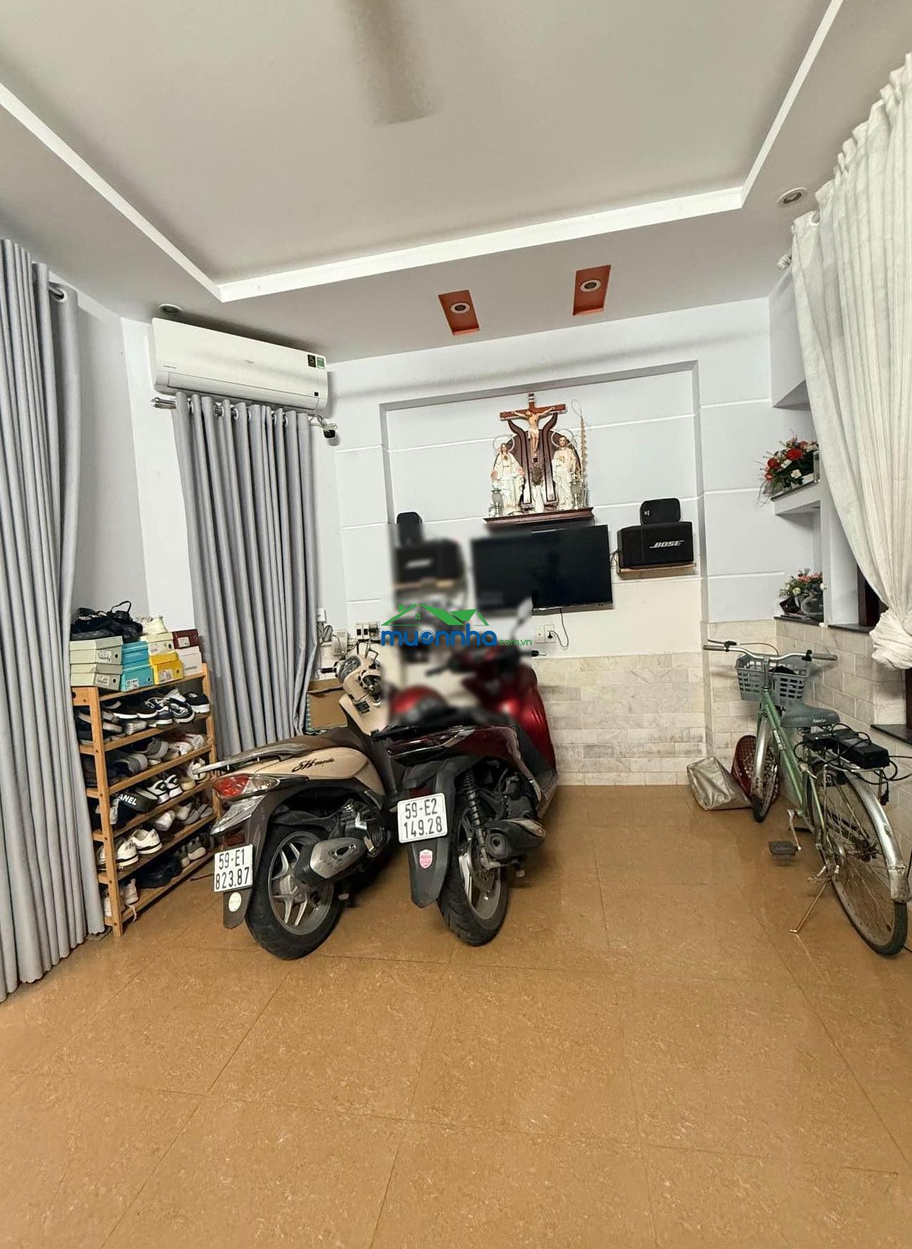 Ngay đại học kinh tế - cầu điện biên phủ, 4 tầng, ~ ngang hiếm 5.2m, 7.6 tỷ tl - 4