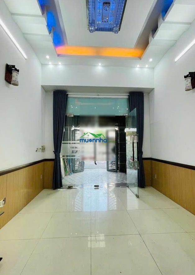 Bán nhà phan huy ích 4 tầng, 5pn, đường 8m có lề đi bộ ra emart - 9 tỷ 2 - 4