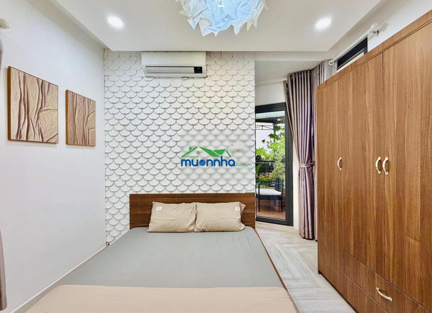 Nhà mới ở ngay, sát trường đhcn - ngay chợ gò vấp - 3 tầng - 4pn, cn 37m2 - nguyễn thái sơn p5 - 2