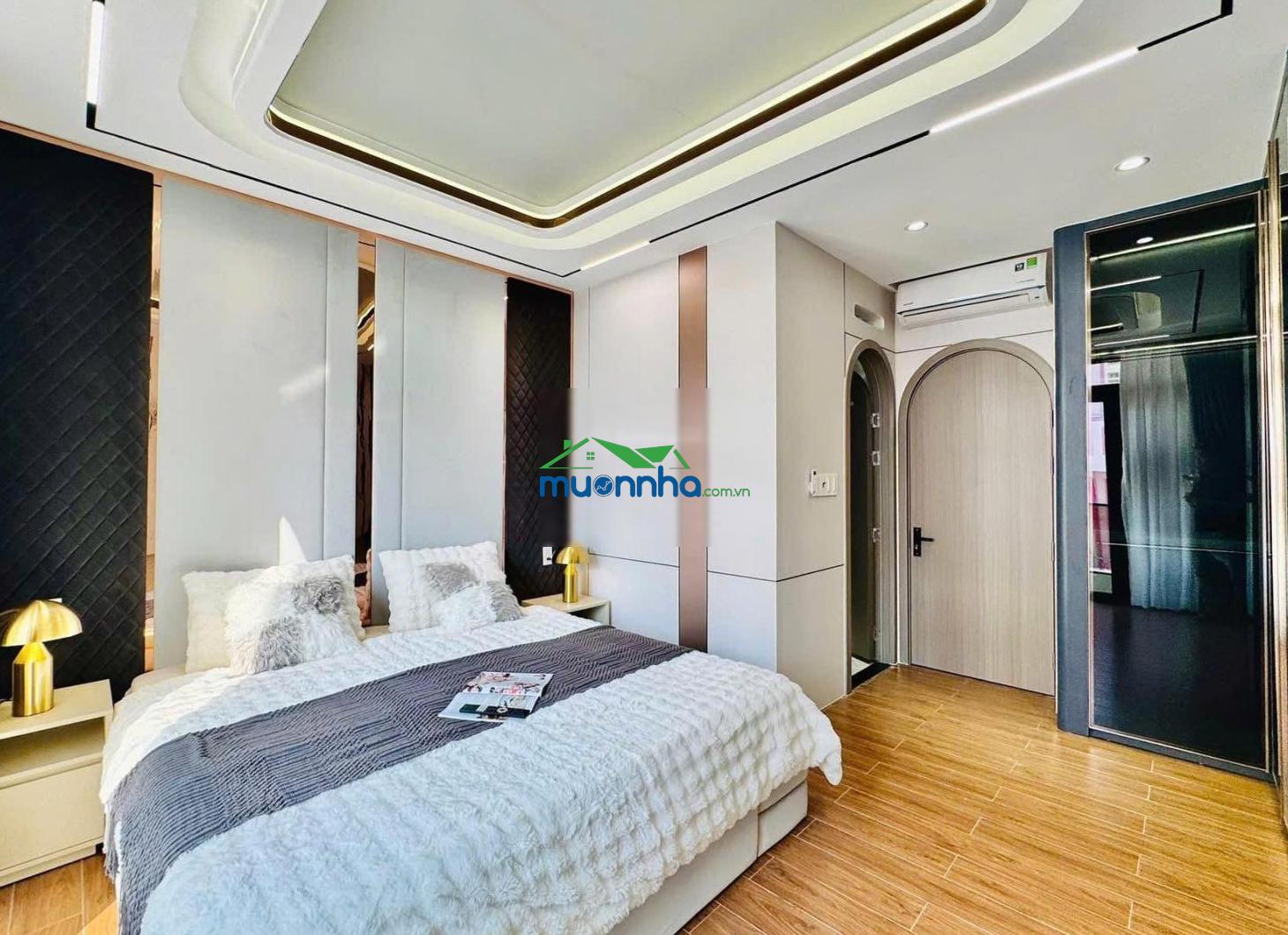 Cô hà về quê ở cần bán nhà nguyễn văn giai-đakao-q1, gần chợ đa kao. 4tỷ390/80m2 đang cho thuê 29tr - 3