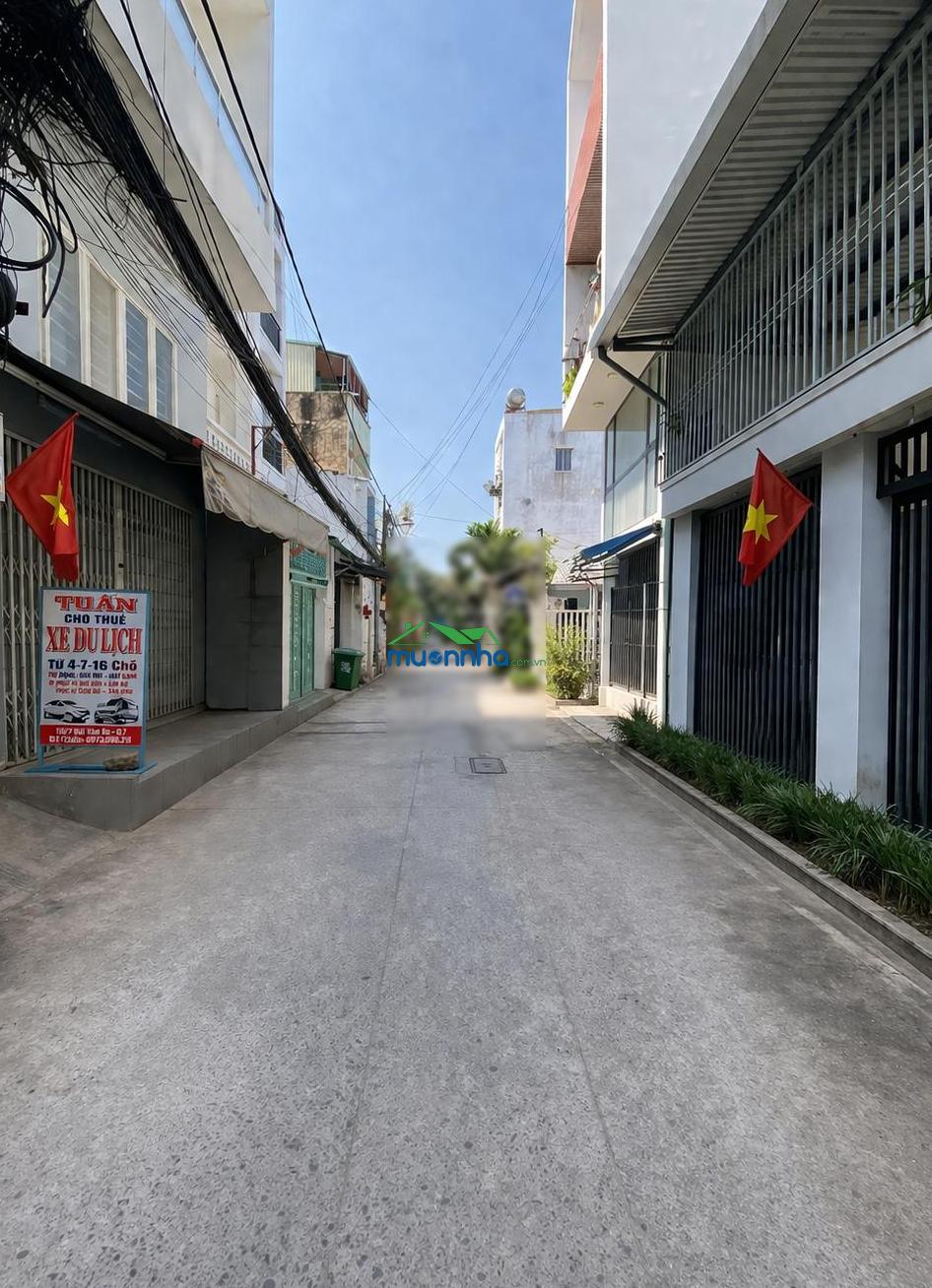 Chdv 5 tầng - 20 phòng, dt 960tr/năm - bùi văn ba. 130m2, ngang 6.5m, xe hơi đổ cửa - giá 17 tỷ hơn - 2