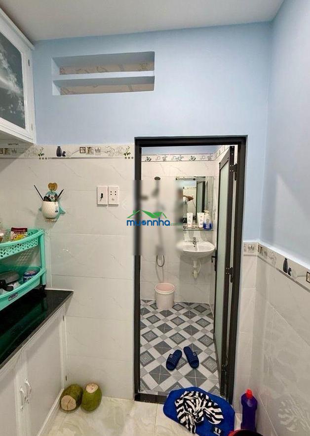 Tân phú - bán nhà 2 tầng ngay trung tâm tân sơn nhì - 40m2 - 3,9 tỷ - 3