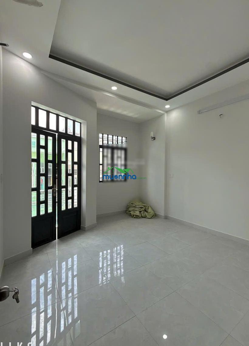 Nhà đúc 3 tấm mới, đường số 3, giáp thạch lam, 4x11 - 4