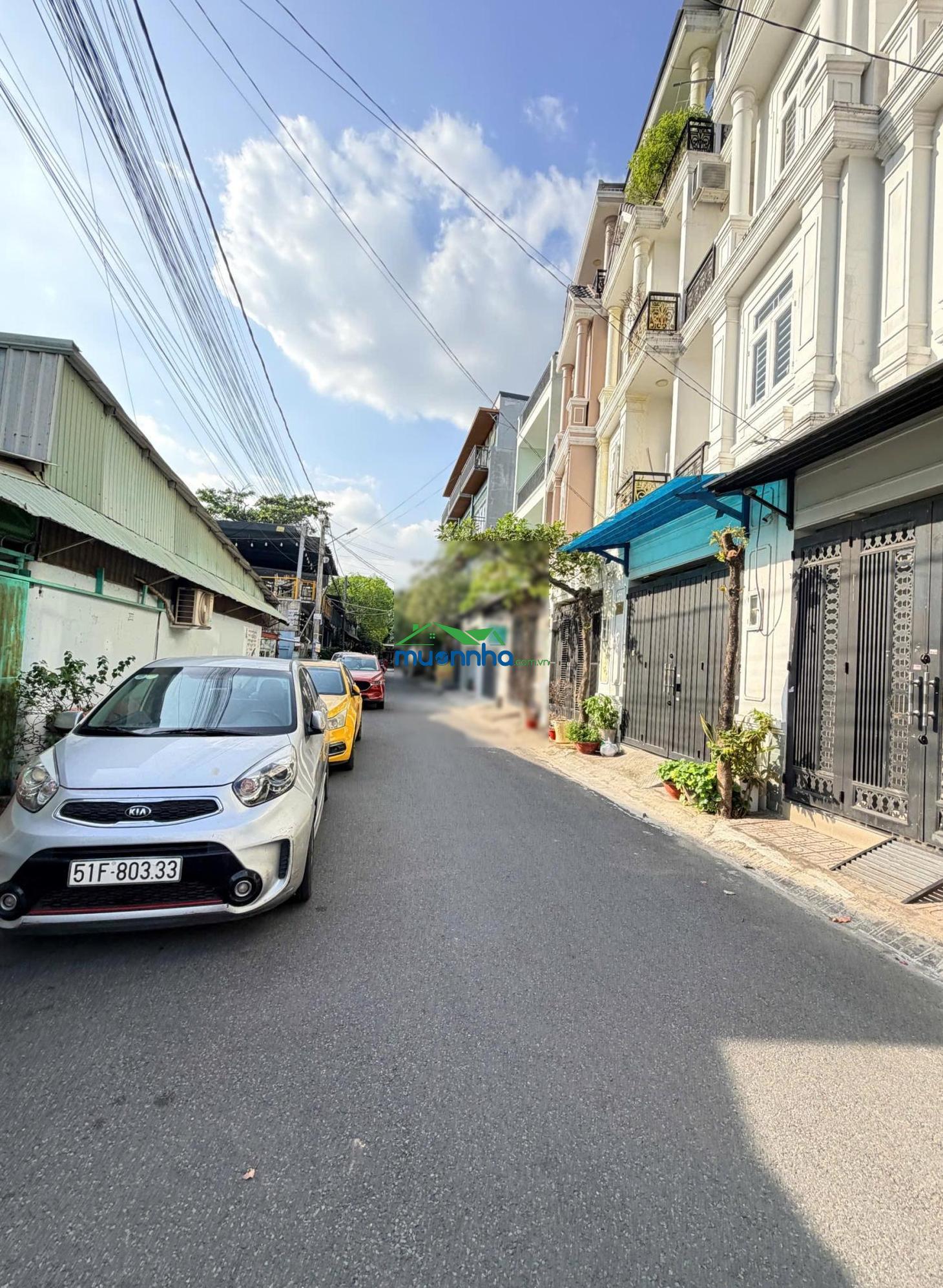 Hiếm,bán chdv 1t1l ngay công viên - hxh thông - gần hoàng diệu 2 - dt 207m2 ngang 9.8m, xd cao tầng - 2