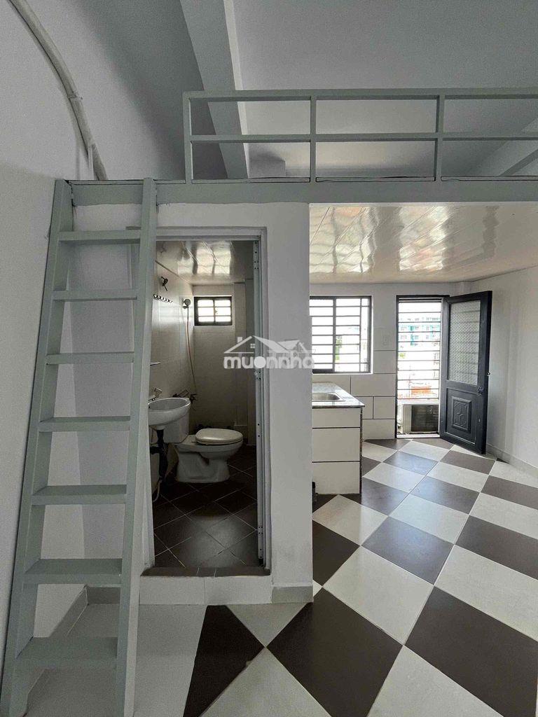 Cho thuê căn hộ đầy đủ nội thất, bancon ngay cầu nhị thiên đường