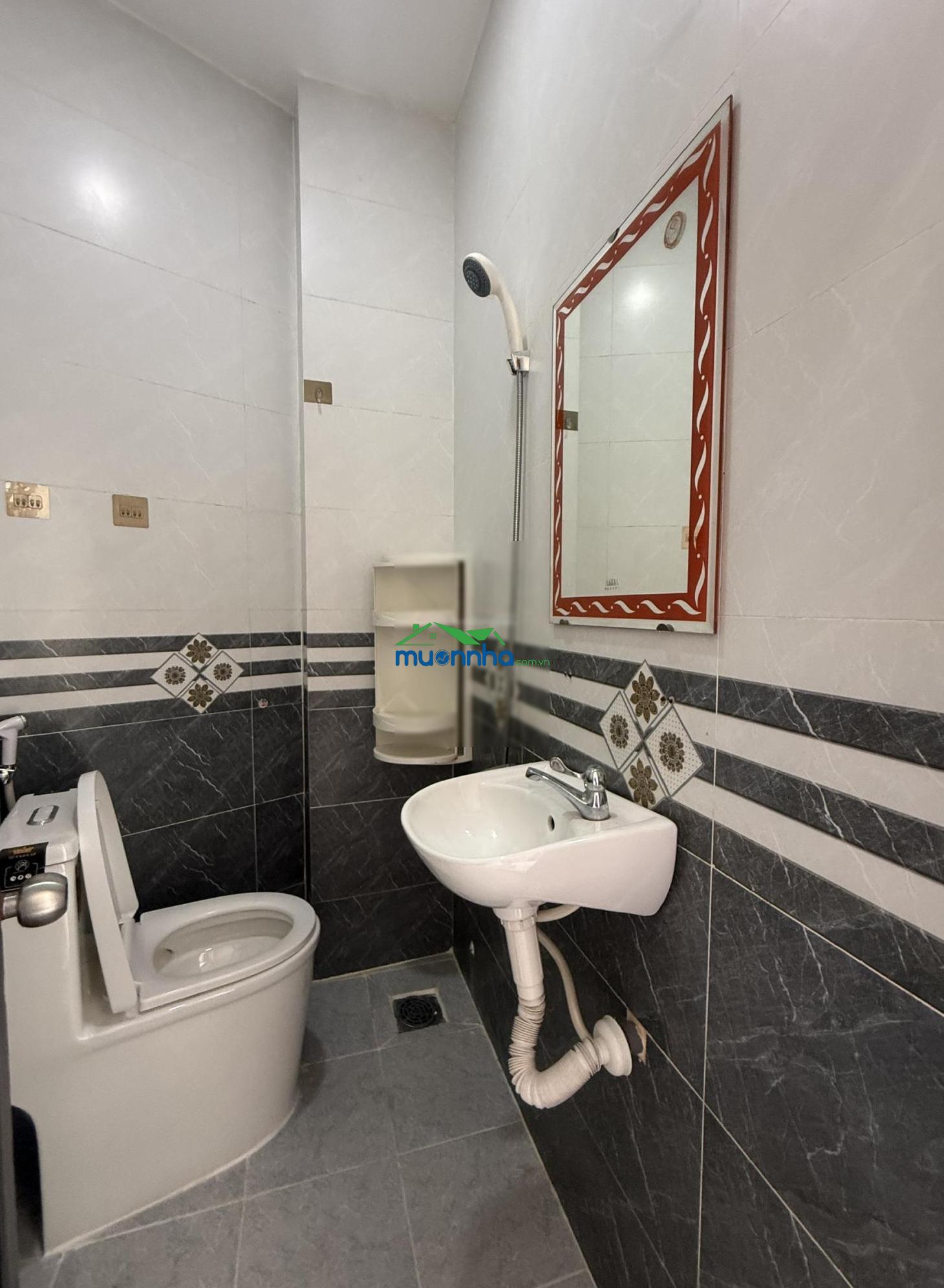 Chỉ 3.55tỷ - dtsd: 57.8m²3t - 16.8m2 hoàn công đủ- nhà đẹp full nội thất pv. chiêu p14- gv- emart - 2