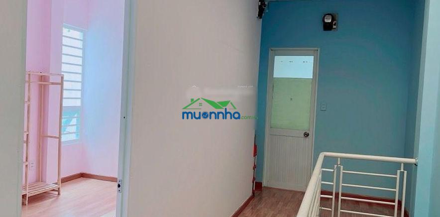 Gấp bán, chỉ 7.5 tỷ tl - nhà 2 tầng, diện tích 70m, gần mặt tiền nơ trang long, bình thạnh. - 2
