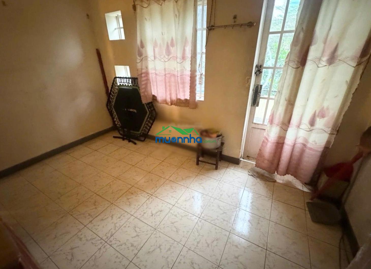 Tương lai cao - hẻm oto thông cạnh rạch xuyên tâm - 76m2, ngang 4m, nhà cấp 4 - giảm còn 9,5tỷ - 2