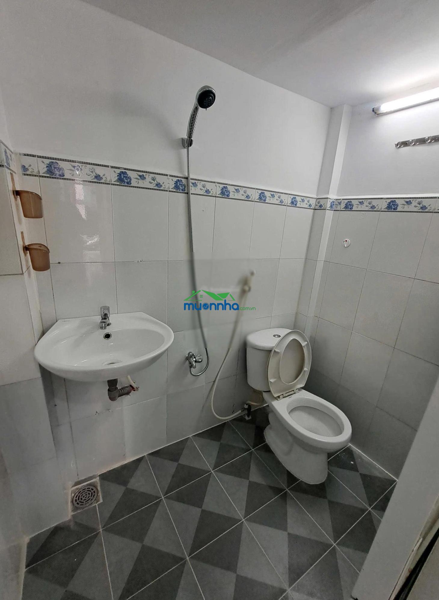 Nhà nhỏ giá nhỏ đường luỹ bán bích gần ubnd quận tân phú - 3