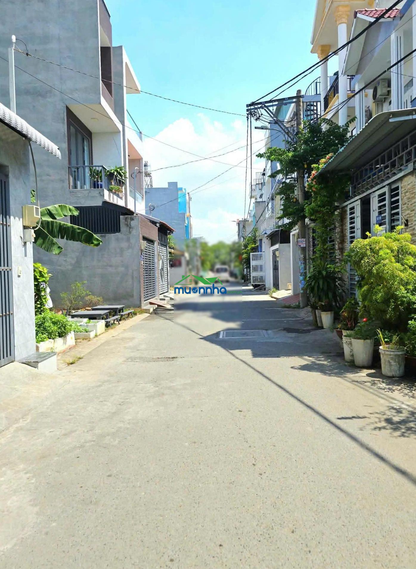 Nhà phố hẻm ô tô 730 lã xuân oai gần uỷ ban long trường q9. - 3