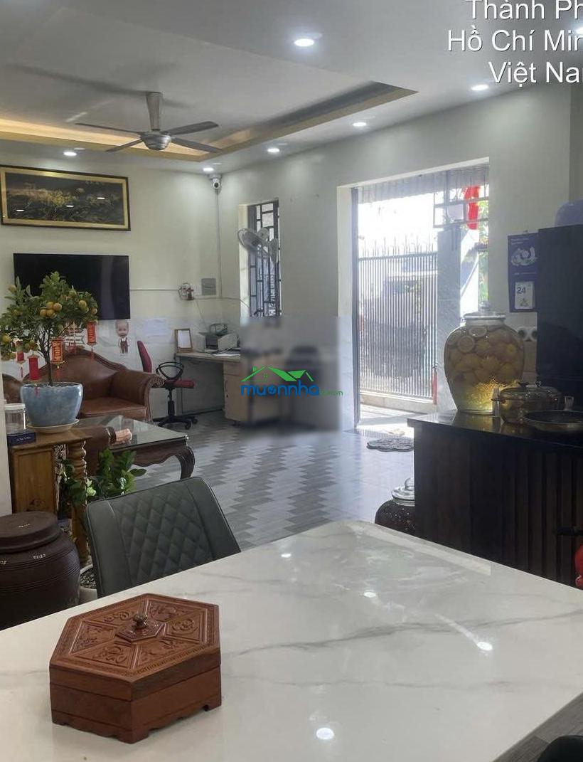 Bán nhà cấp 4 với 3 mặt đường hẻm - Ảnh 2