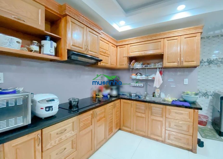 Cần bán nhà ngay phạm văn bạch - tân bình, cách mặt tiền vài bước chân