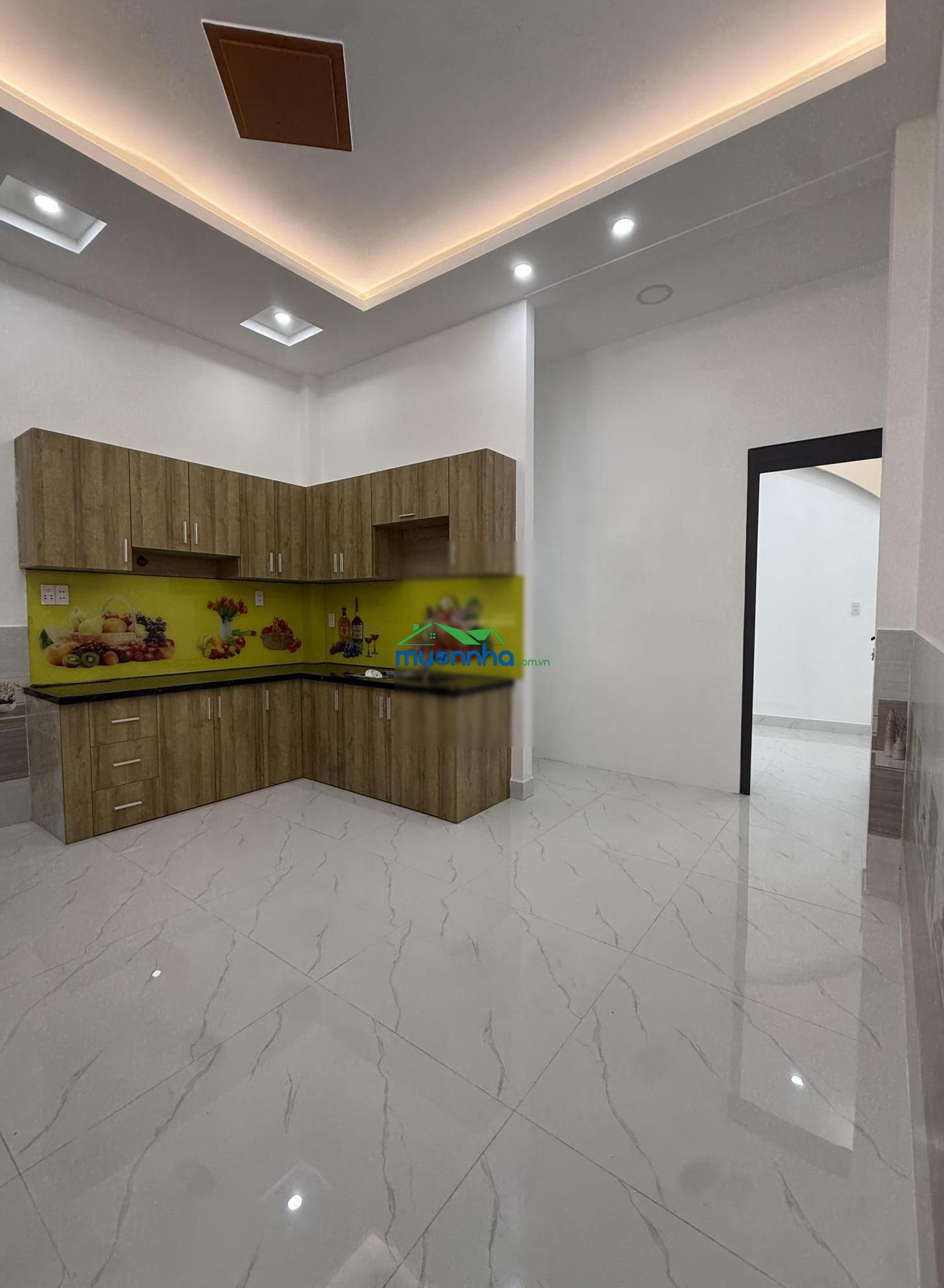 Bình tân- nhà đẹp ở ngay - hẻm thông 5m - dt khủng ngang 4,5m x 17m- 4 phòng ngủ - giá chỉ 5 tỷ tl - 3
