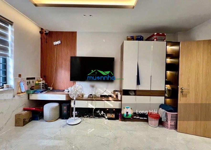 Sản phẩm hiếm! (6,5x16m) ngay bàu cát - 1 trệt 2 lầu sân thượng - giá chỉ 10.2 tỷ tl