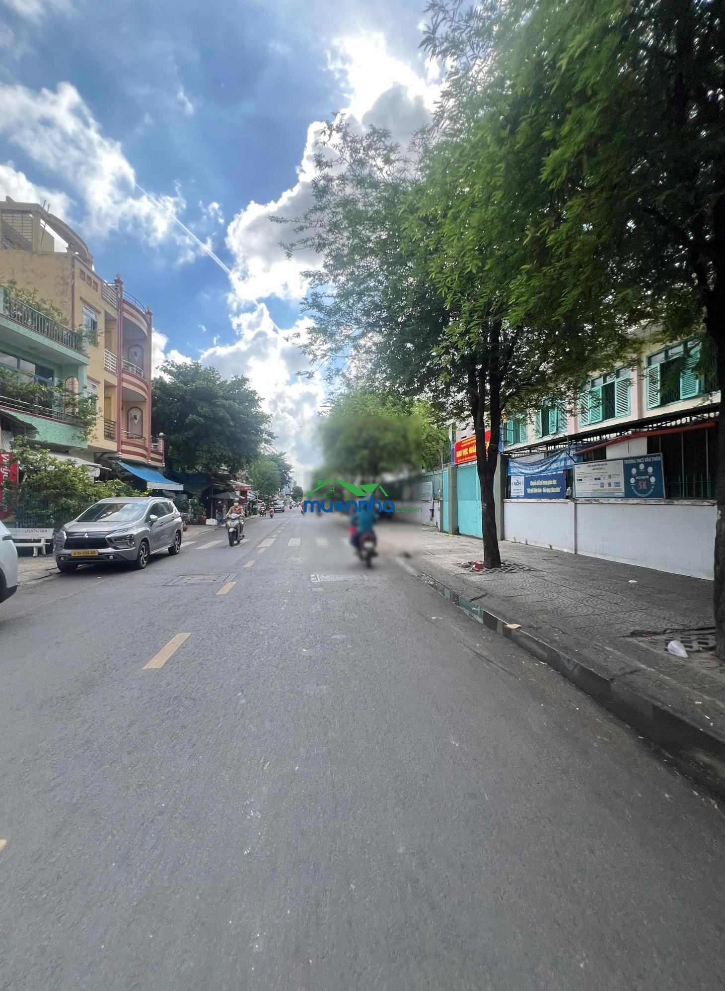 Bán nhà ngang khủng 5m hẻm xe hơi đường văn thân, phường bình tiên - 2
