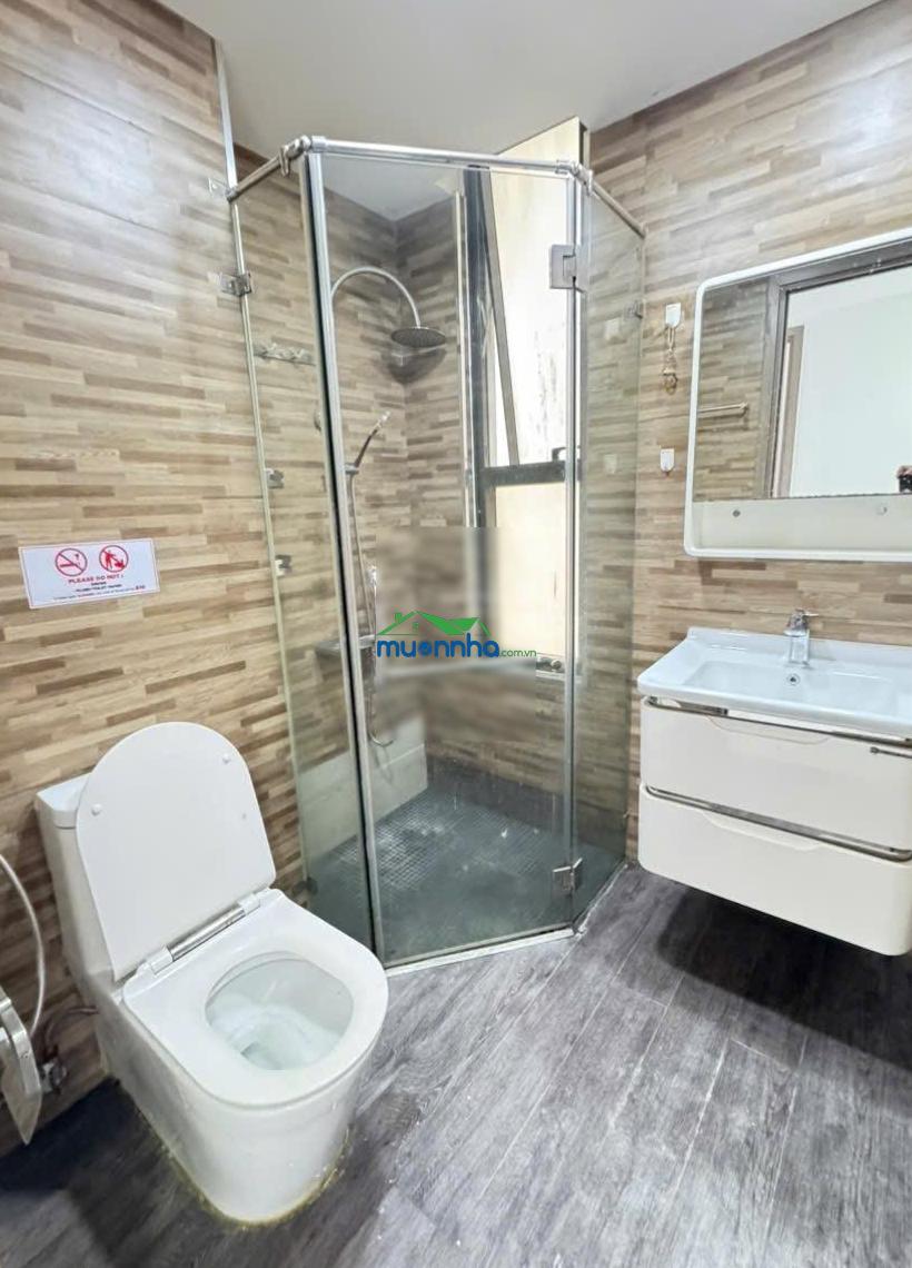 Cho thuê cc icon 56, 19 triệu vnd, 90m2, 3pn, 2wc, nội thất cơ bản, tại quận 4, tp.hcm