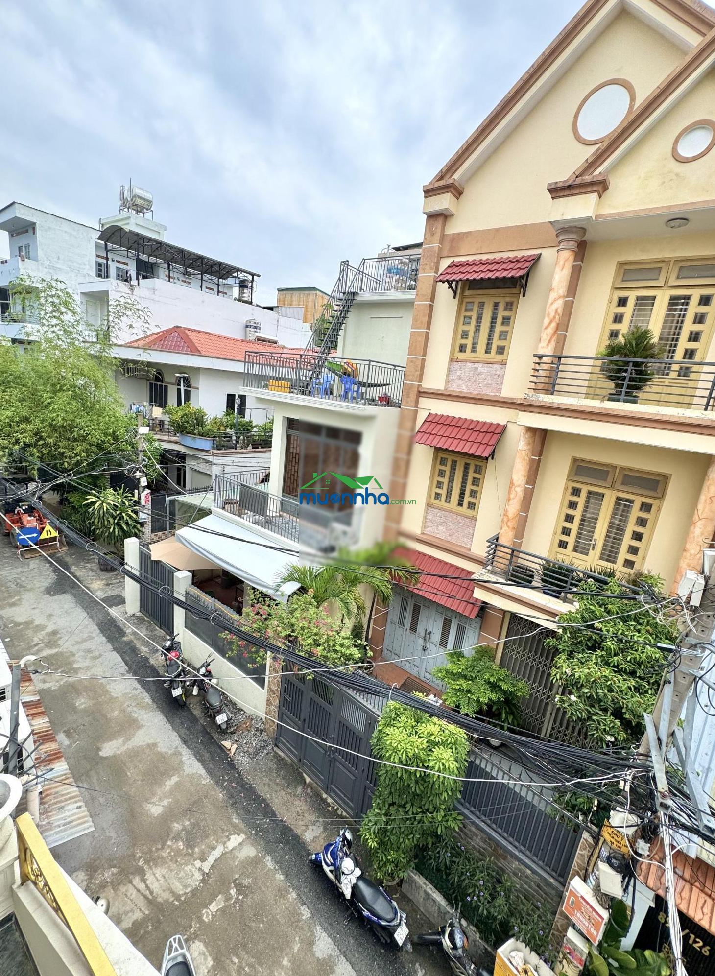 Hẻm 5m, oto vào nhà - nhà đẹp, 4tầng, ngang 5m ngay nguyễn văn công, cv gia định