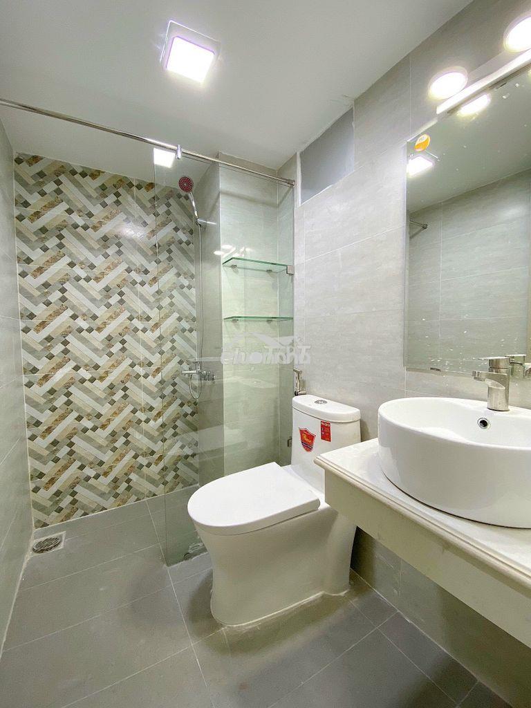 Căn hộ đẹp mới xây ngay coopmart nhiêu lộc q3 - 4