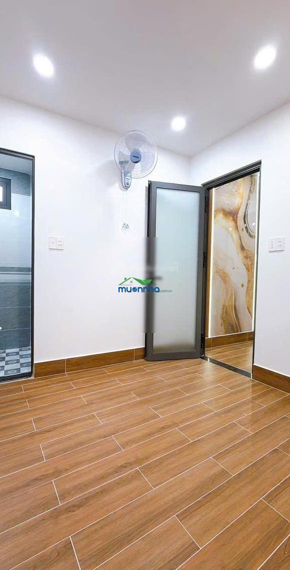 Bán nhà đẹp 2 tầng khu dân cư có sân thượng phơi đồ thoải mái. - 4