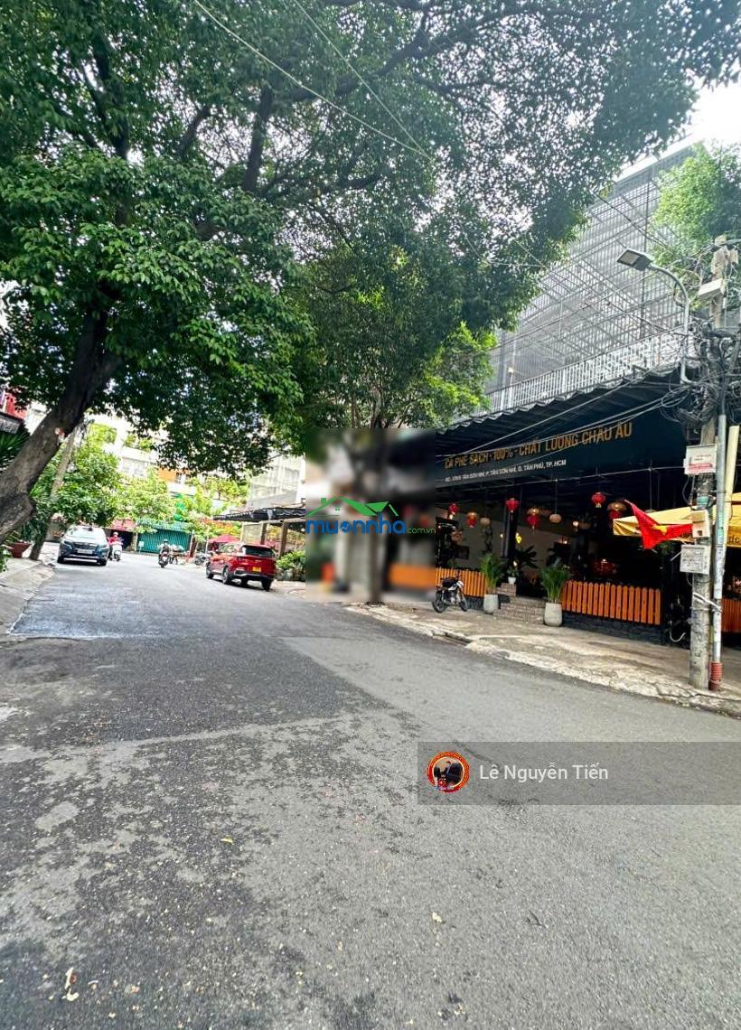 Góc 2mtkd ngay ngã tư tân sơn nhì. dt: 13x19m nở hậu 17m - 2