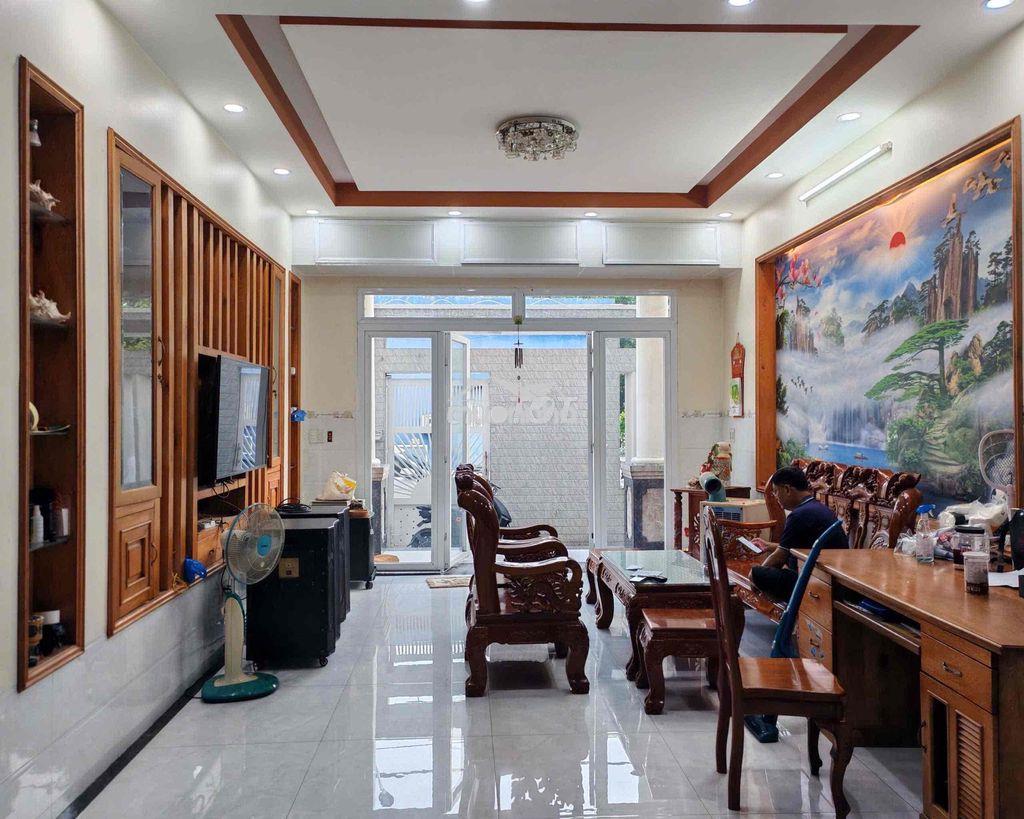 Biệt thự 3 tầng 200m2(10x20) - kdc vĩnh lộc - ph ở và mở vp-cty - 2