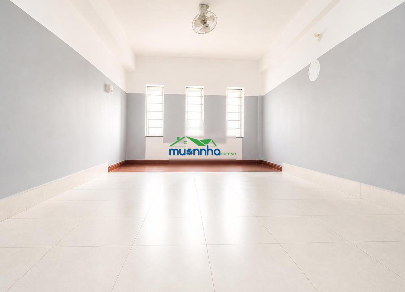 Bán nhà quận 1, hẻm ô tô thông trần hưng đạo, 3 tầng btct, 3pn, chốn an cư lý tưởng, giá 8,39 tỷ - 2