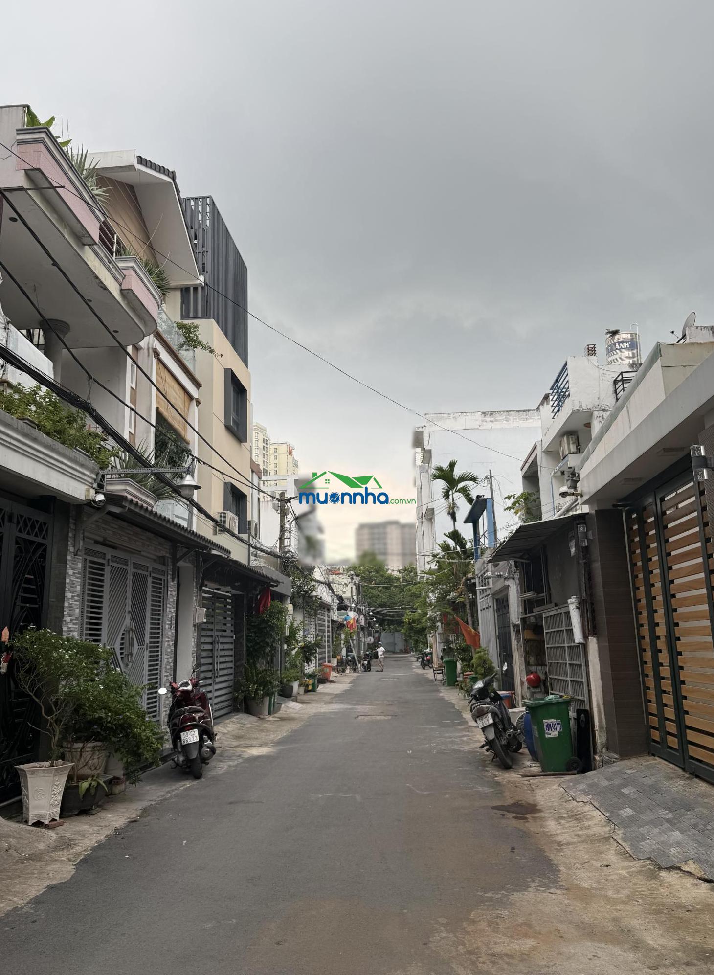 Nhà đường số lý phục man quận 7 - ngang 5m đẹp nhà xây ở có tâm hẻm 6m dân trí cao - Ảnh 2