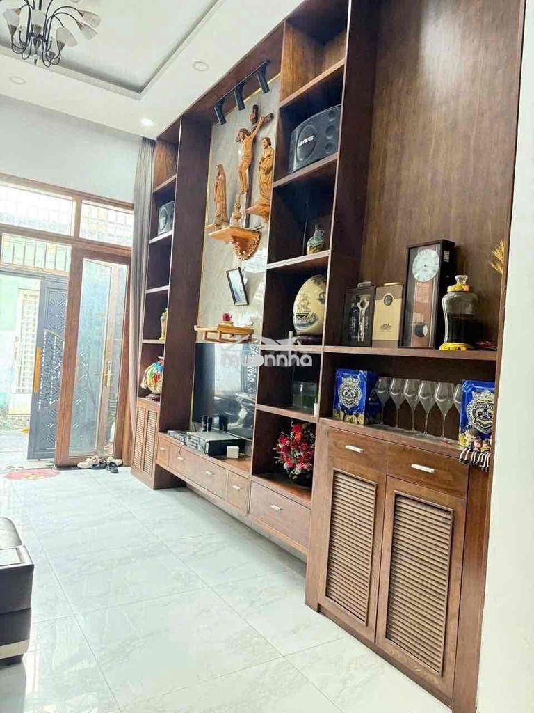 Nhà đường oto.  nhà 3 lầu dt 4x18m. - 3