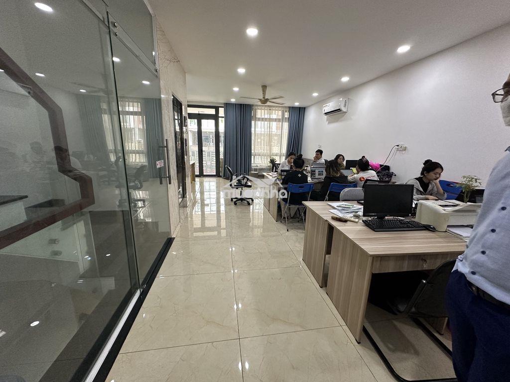 Cho thuê tầng 2 kdt vạn phúc city giá 10tr 6x17m - 2