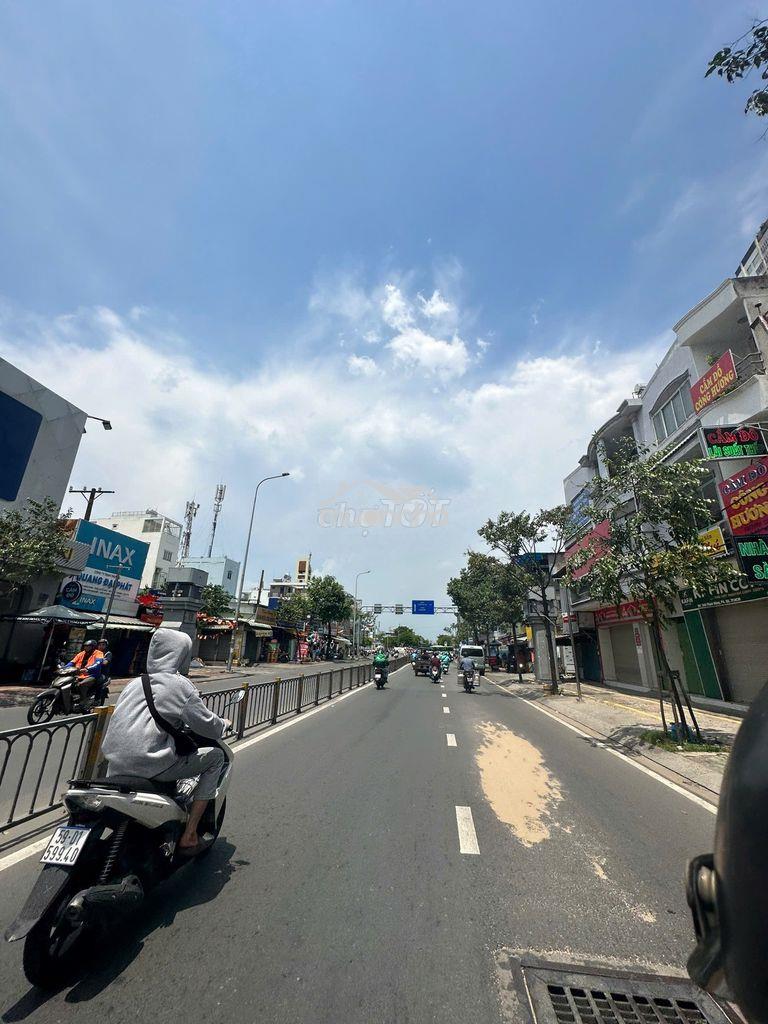 Bán nhà 4lau mặt tiền phạm hùng,quận 8,5.5x17m,thuê 40tr/th,kd tốt - 4