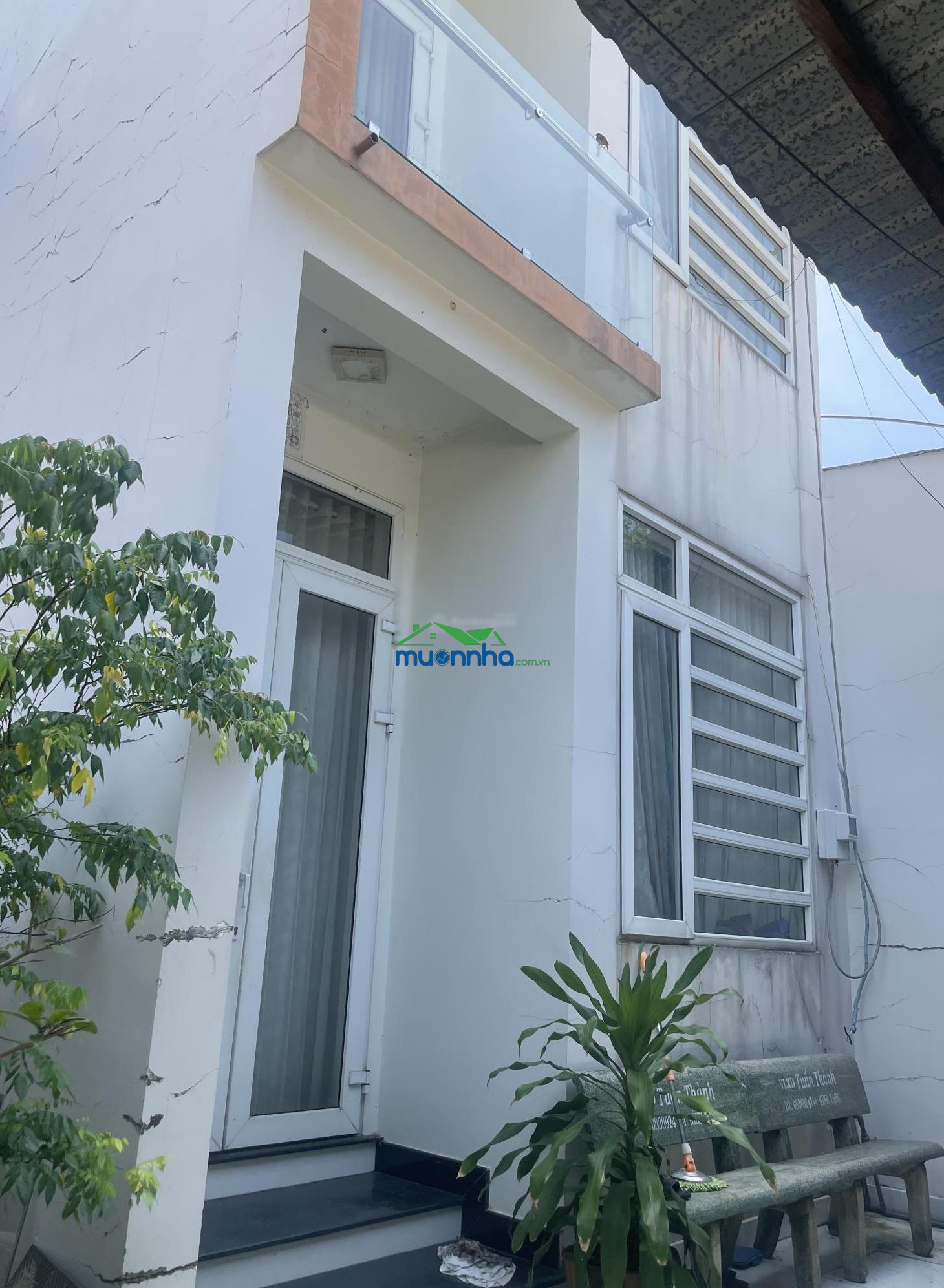 Chủ ngộp nợ bank bán ngay căn nhà và 8 phòng trọ đang cho thuê 470m2, giá 1,5 tỷ, shr, đường thông - 4